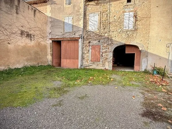 Immeuble 200 m² 