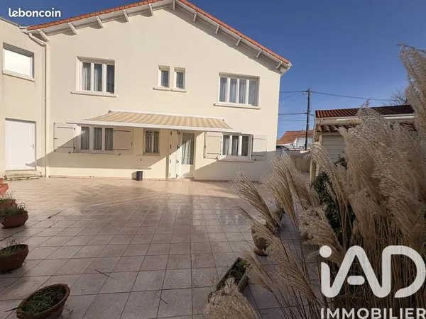 Maison 5 pièces 160 m² 