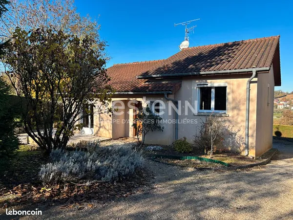 Pavillon 6 pièces 105 m² 