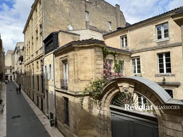 Loue T4 - 93m² - Bordeaux 33000 