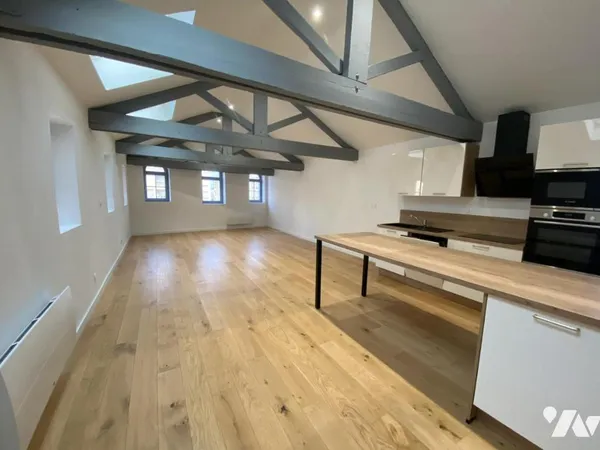 Appartement 3 pièces 96 m² 
