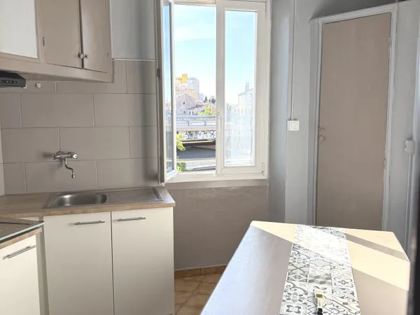 Idéal investisseur - T2 vendu loué 