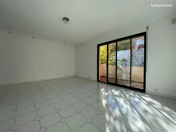 Appartement 4 pièces 94 m² 