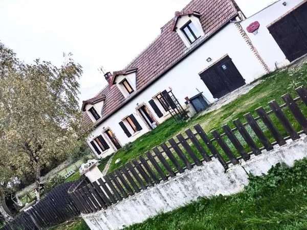 Maison 4 pièces 150 m² 