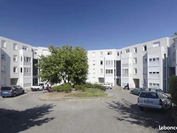 Appartement 79 m² Saint Quentin Fallavier 