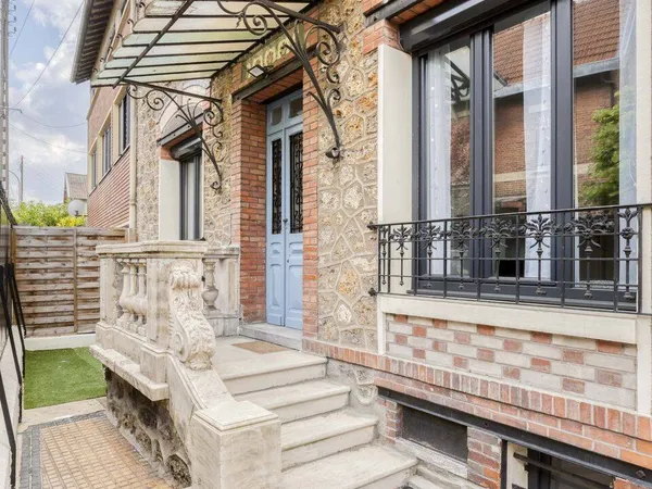 Maison 10 pièces 190 m² 