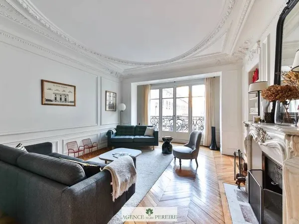 Appartement 5 pièces 123 m² 