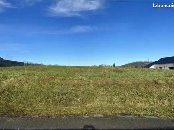 Terrain à vendre sur Gan 