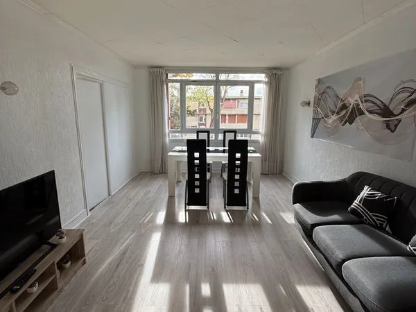 Appartement 4 pièces-T4 proche de gare et commerces 