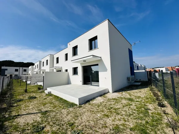 Maison 4 pièces 84 m² 