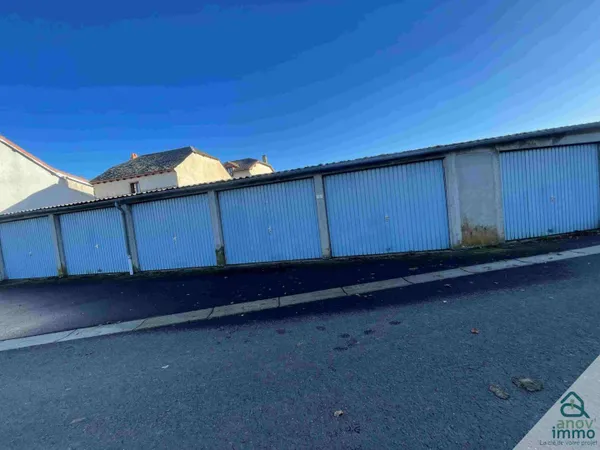 Parking - Garage Vente Tiviers   18200€