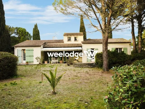Villa 5 pièces 144 m² 
