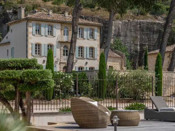 Maison et villa de prestige Vente Saint-Rémy-de-Provence 10p 453m² 4450000€