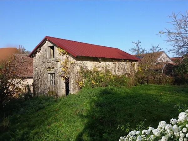 Maison 1 pièce 160 m² 