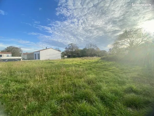 Terrain 509 m² Longeville Sur Mer 