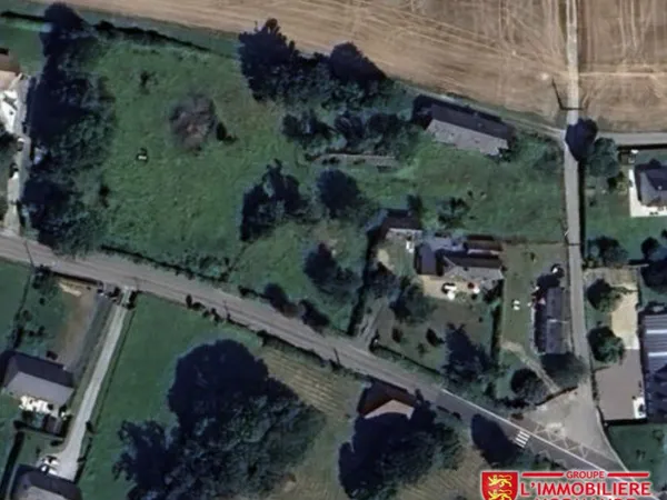 Terrain constructible 1235 m² 