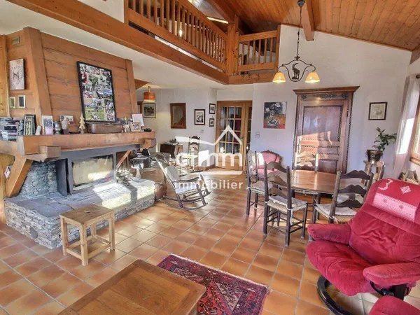 Chalet 6 pièces 225 m² 