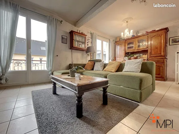 Maison 6 pièces 104 m² 