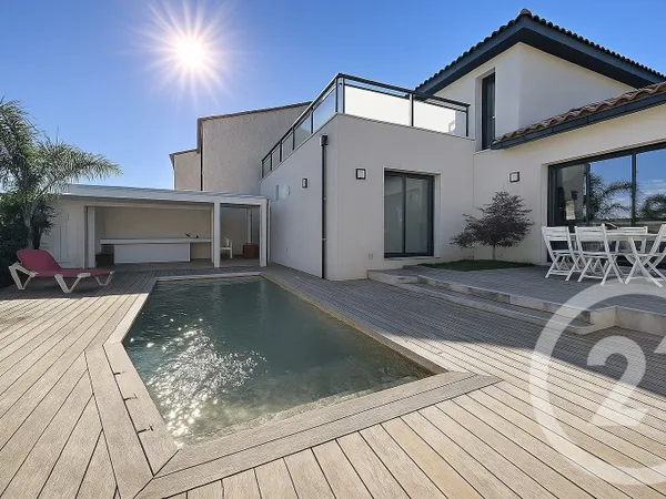 Maison 5 pièces 146 m² 