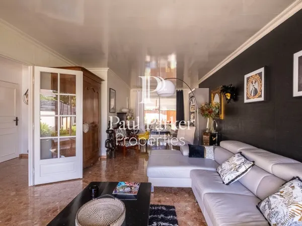 MAGNIFIQUE MAISON FAMILIALE AVEC 4 CHAMBRES JARDIN ET GRANDE PI 