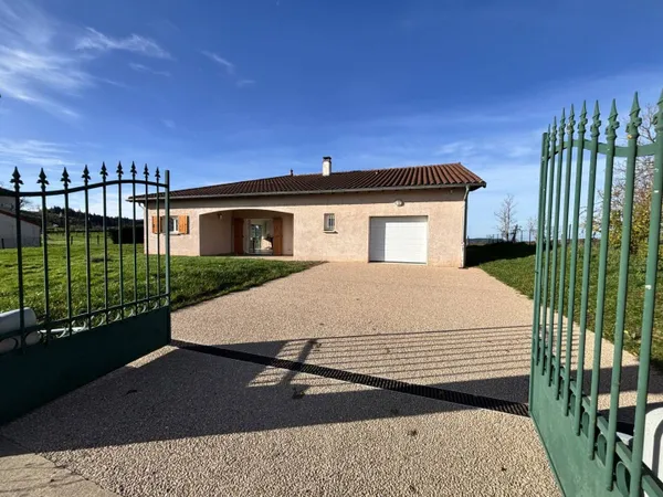 Maison de plain-pied 6 pièces 143 m² 