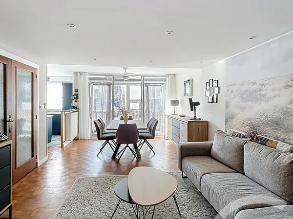 Appartement 4 pièces 93 m² 