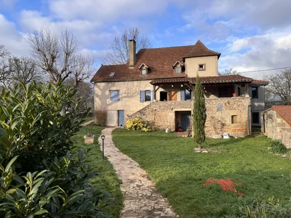 Corps de ferme 6 pièces 180 m² 