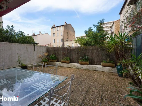 Vends T3 - 67m² - Marseille 13005 