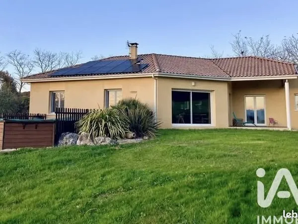 Maison 6 pièces 140 m² 