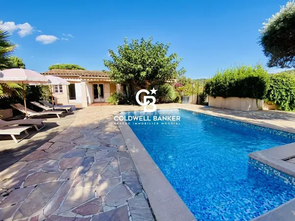 GASSIN Maison provençale dans domaine privé, piscine et 6 chambres 