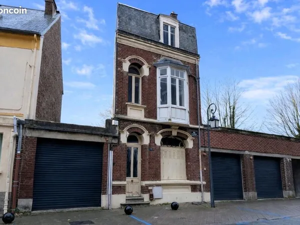Maison 6 pièces 103 m² 
