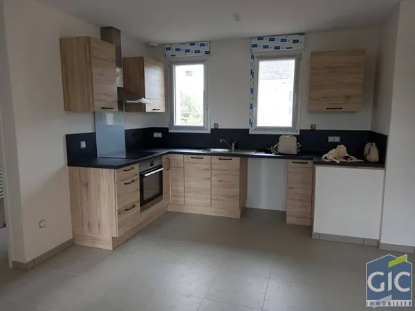 Maison de plain-pied 4 pièces 82 m² 