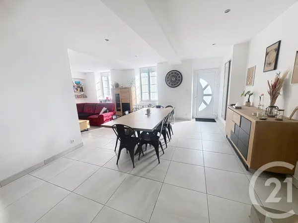 Maison 5 pièces 104 m² 