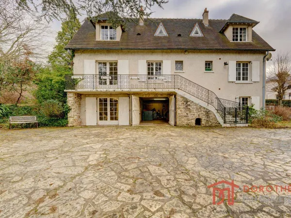 Maison 6 pièces 153 m² 