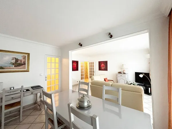 Appartement 4 pièces 81 m² 
