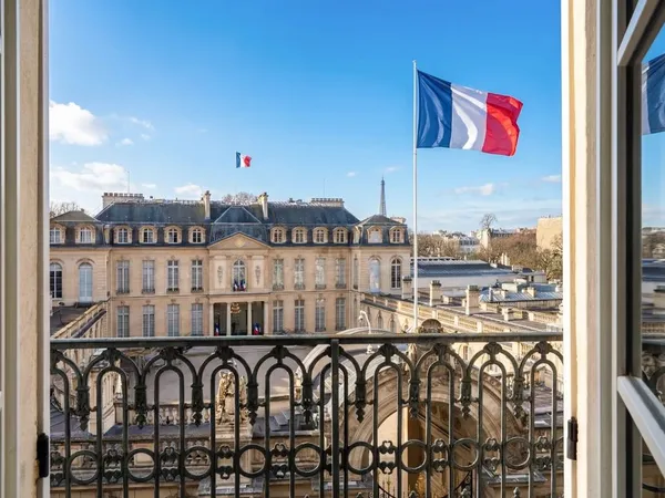Appartement 5 pièces 206 m² 