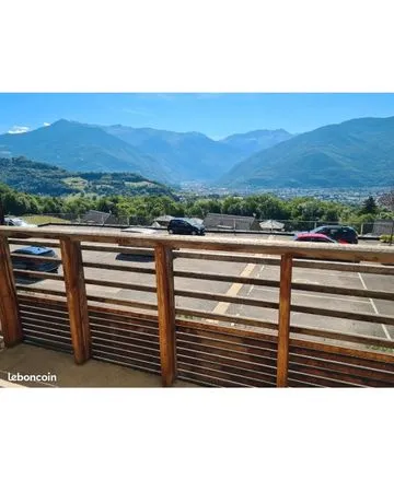 T2 Meublé avec Jardin au rez de chaussée, traversant, vue Montagne et Mont-Blanc & Chauffage 