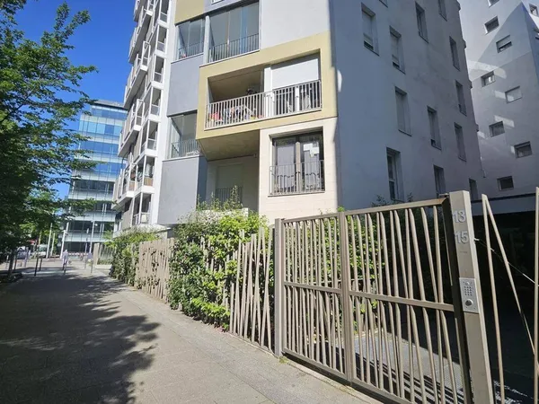 Appartement 4 pièces 93 m² 
