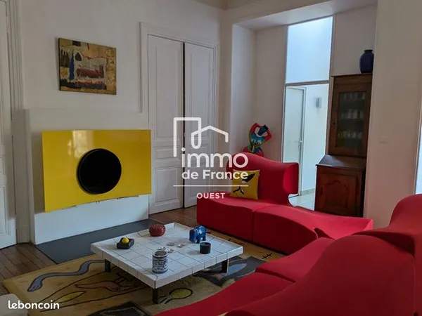 Appartement 6 pièces 155 m² 