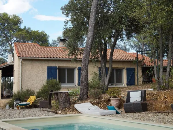 Maison de plain-pied 4 pièces 115 m² 