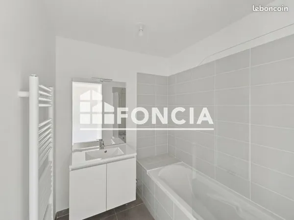 Appartement 1 pièce 32 m² 