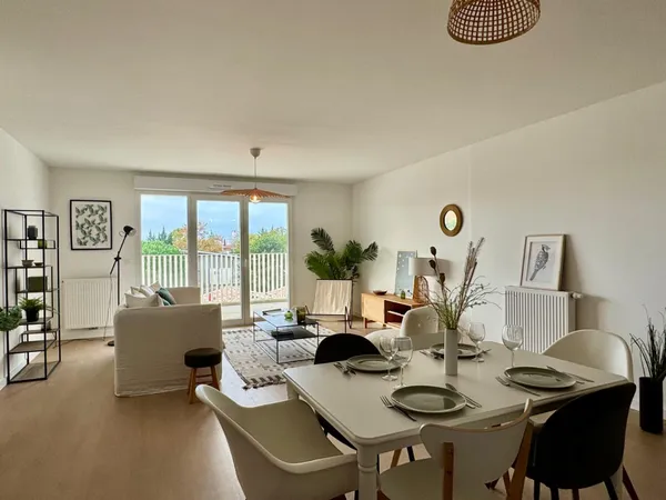 BOUSCAT - Appartement T5 avec terrasse 