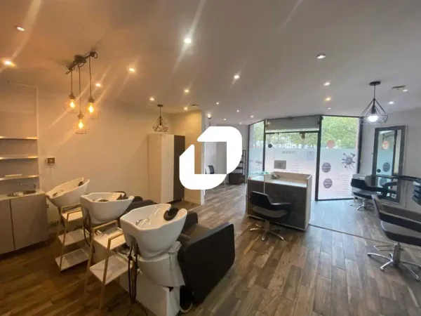 Location Commerce Cergy 95000 