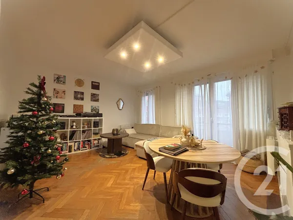 Appartement 3 pièces 74 m² 