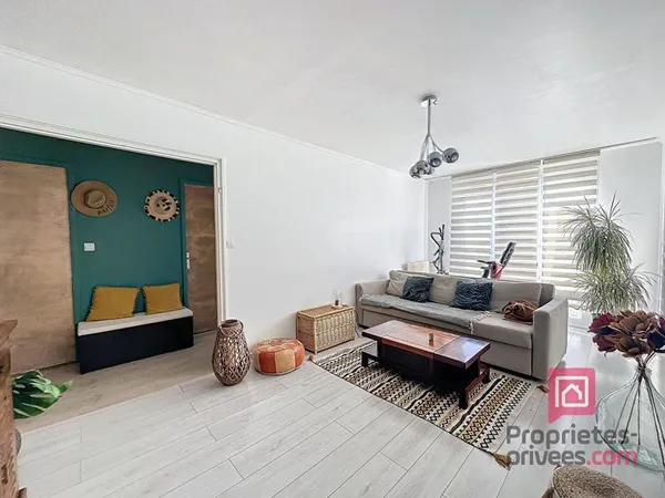 AVALLON A VENDRE APPARTEMENT F3 DANS RESIDENCE avec cave 