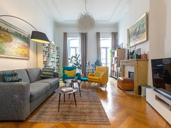 Appartement 5 pièces 199 m² 