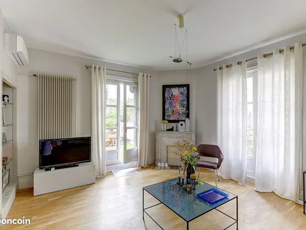 Maison 7 pièces 160 m² 