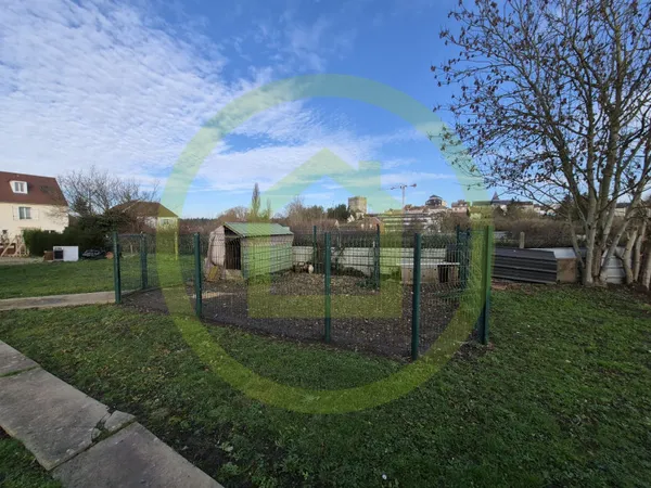 Terrain 480 m² 