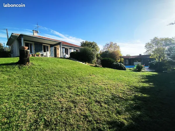 Maison 6 pièces 126 m² 