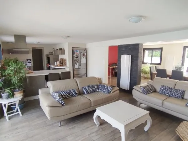 ---SOUS OFFRE D'ACHAT AVEC L'AGENCE IMMOBILIERE FDIMMO LALINDE--